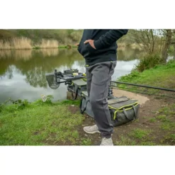 PANTALON HOMME FOX MATRIX BLACK EDITION JOGGERS - NOIR -Sensas Rive Magasin pantalon homme fox matrix black edition joggers noir z 2516 251695 11