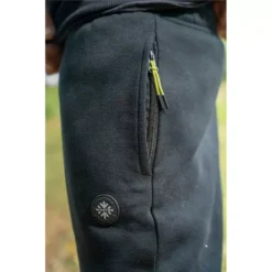 PANTALON HOMME FOX MATRIX SHERPA JOGGERS - NOIR -Sensas Rive Magasin pantalon homme fox matrix sherpa joggers noir z 2611 261115 14