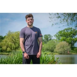 TEE SHIRT MANCHES COURTES HOMME GURU AVENTUS TEE - CHARCOAL -Sensas Rive Magasin tee shirt manches courtes homme guru aventus charcoal z 2768 276812 5